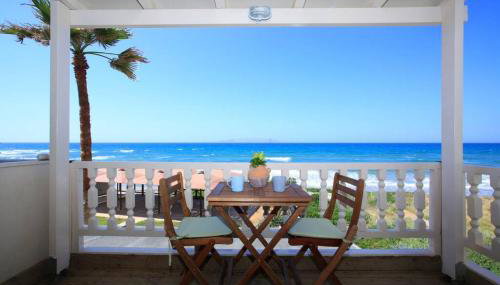 Flokos. Lazy days, balmy nights on the seafront - Foto 1