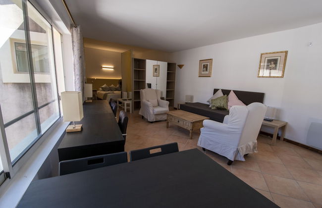 A L'OMBRE DU PALAIS - Photo 43