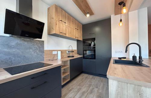 Altitude Élégante - Centre Ville - WIFI - Balcon - Foto 9