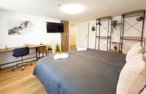 ImmoStay- Neustadt Apartments, TV & WiFi - Foto 59