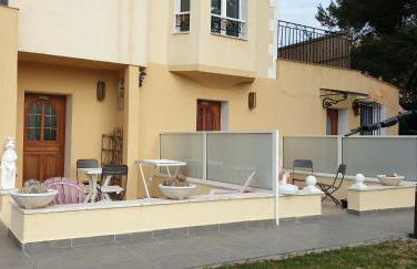 Studio Meublé-Juan Pins-Logt2 - Foto 2