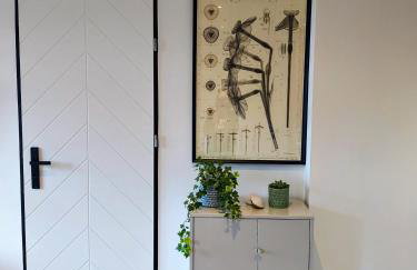 Sova Haus Chorzow, Katowice, Stadion Śląski, 24h Self check-in, Free parking, Shops 1 min walk, No Elevator-3rd floor - Foto 3