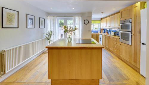 Church Bells House by Spa Town Property - 3 Bedroom Georgian Townhouse in Central Warwick - Foto 3