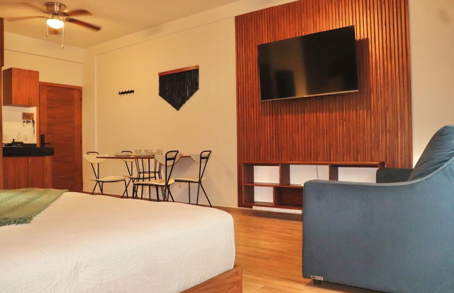 Sunset Kin Beach Apartments - Photo 29