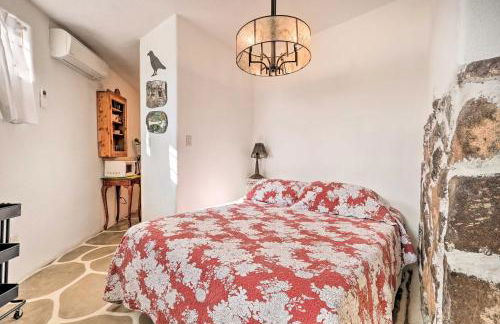 Quirky Santa Cruz Studio with Shared Courtyard! - Foto 6