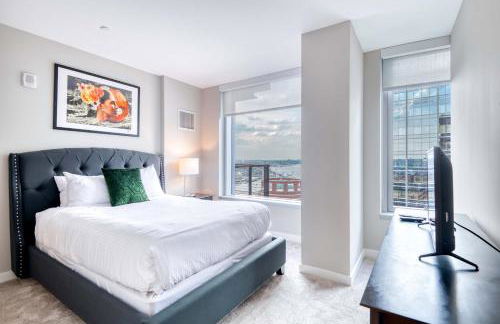 Luxury Apt with Balcony In Seaport - Foto 30