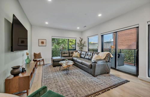 HUGE downtown corner unit- Pool-Gym-Walk 2 Broadway - Foto 6