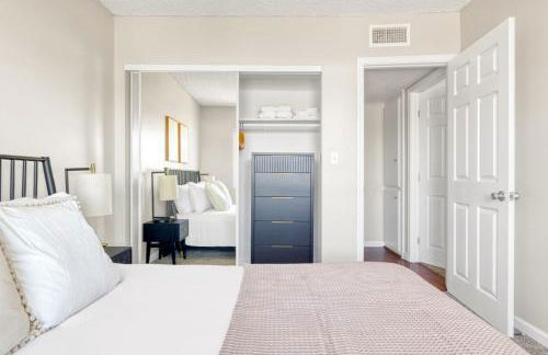 Woodland Hills 2BR w Pool Gym nr Warner Center LAX-699 - Foto 10