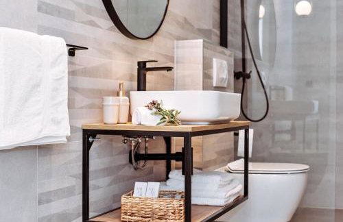 SOL luxury residence near the beach with shared heated pool - Foto 25