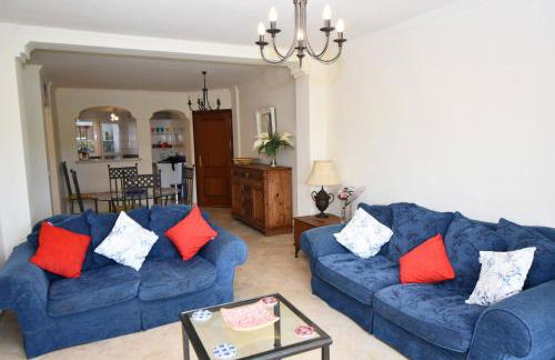 Beautiful Apt with Golf & Lake Views Mijas Golf - Photo 13