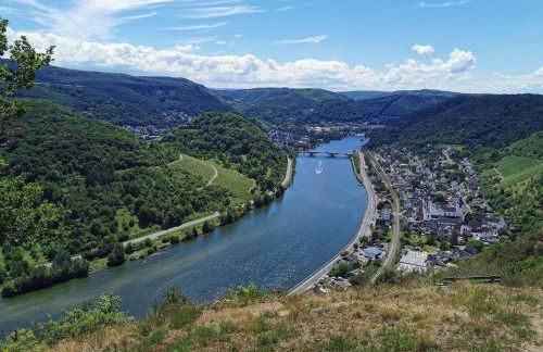 Unter den Weinbergen - Foto 1