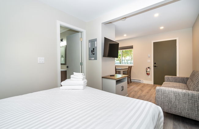 Pathfinder Camp Resorts Agassiz - Photo 10