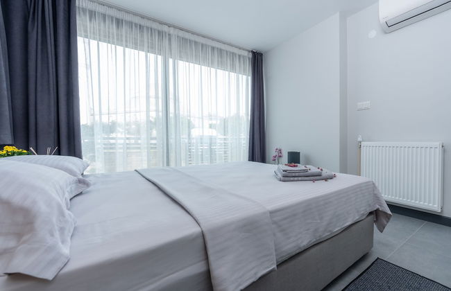 Rose Erela - Foto 16