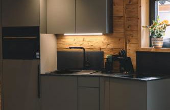 Wellness Apartment mit Sauna, Outdoor Whirlpool & Kamin - Foto 18