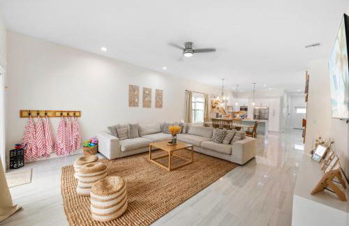 New Build- Mini Golf Course-Heated Saltwater Pool-Game Room - Foto 25