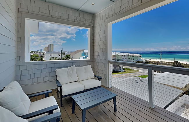 Buena Deluna - Foto 48