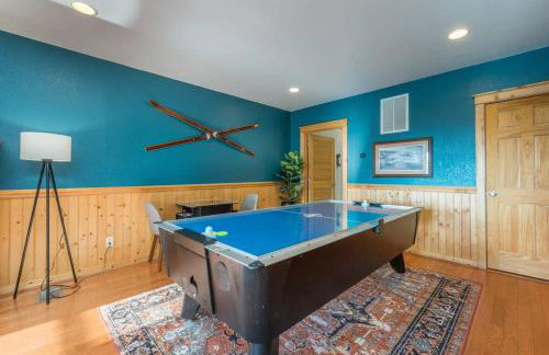 2 Cabins ~ Sleeps 22 ~ 100 Feet Apart ~ Ski in out - Foto 49