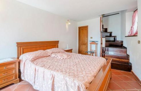 Awesome Home In Frazione Antognano - Foto 20