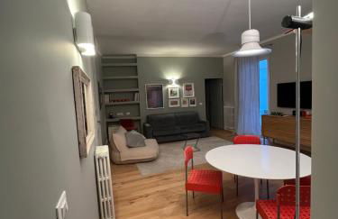 Historic design house near aquarium - Foto 17