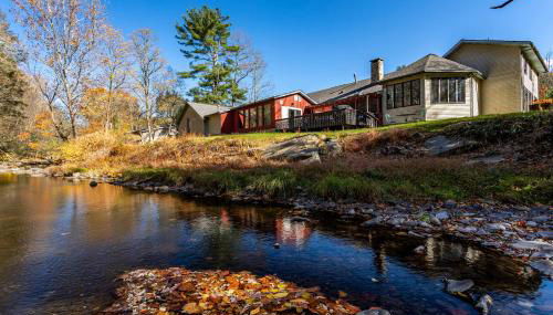 Heated Indoor Private Pool Stream Front Game Room - Photo 2
