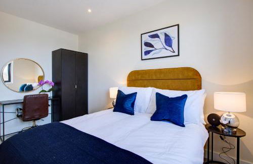 Hybrid Resi - London, Sutton, Free car or van parking - Foto 61