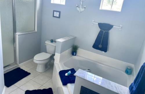 Mermaid Villa Near Disney, 4 Bedrooms, Pool & Spa! - Foto 66