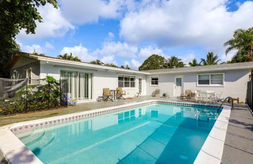 3 Mi to Riviera Beach! Group-Friendly Home with Yard - Foto 26