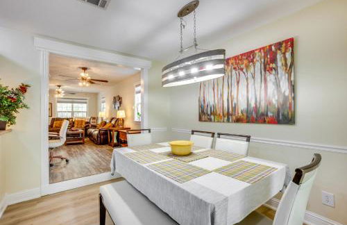 Backyard, Deck and Fire Pit Conroe Getaway - Foto 8