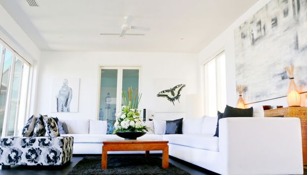 Coin salon dans le hall