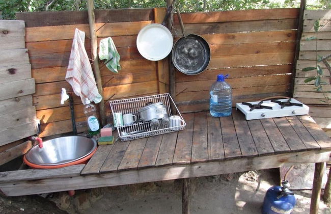 3 bed Bush-tent Under 3 Trees, for Couple Plus Chaperone Free Lionhyena Sounds - Foto 10