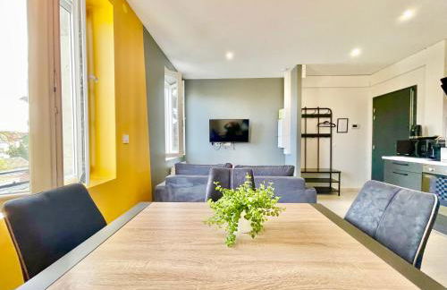 COLMAR - Appartements Deluxe - Lumineux - Stationnement Gratuit et Facile dans la rue - Foto 17