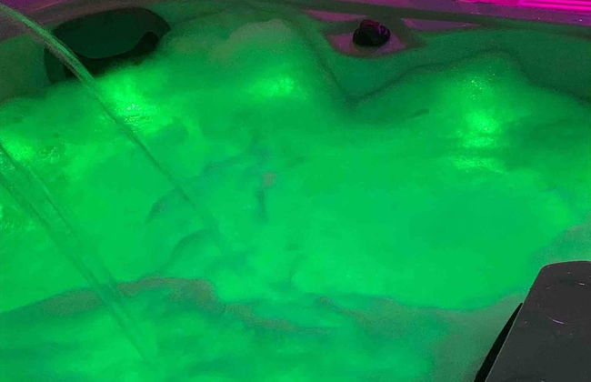 Get Away Home With Hot Tub Sleeps 7 - Foto 26