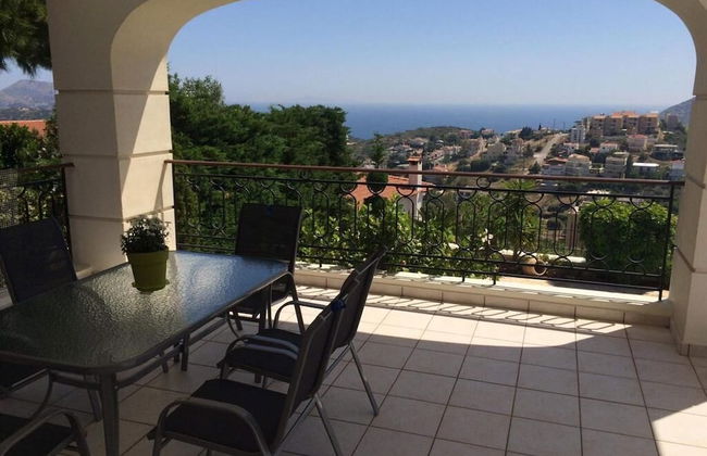 Anavyssos Dream Villa Sea View and Pool - Photo 14