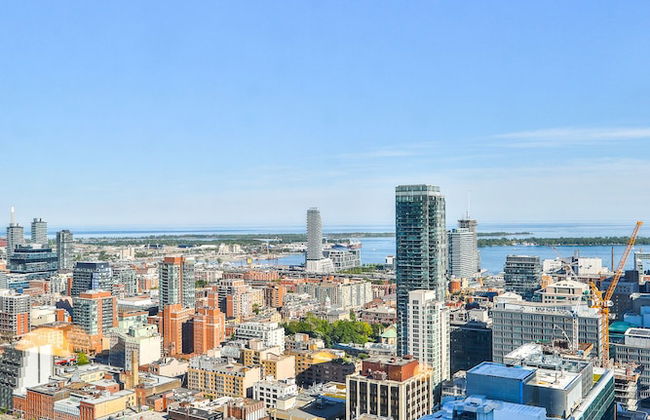 Executive High Rise Suite - Foto 24