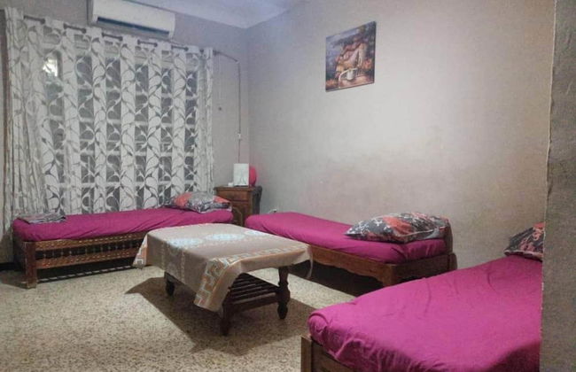 F2 bien équipé en centre-ville de Béjaïa - Photo 8