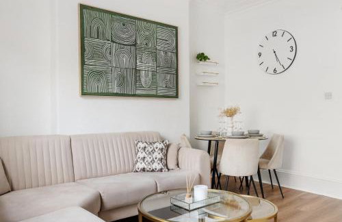 Modern Flat with High Ceilings, Heart of Baker St - Foto 14