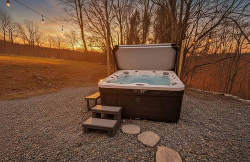 Chic Renovated Chalet with Private Pond - Photo 2