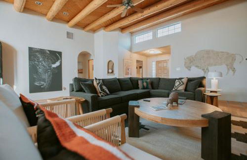 Buffalo Escape-Private Hot Tub in serene Corrales-Mountain View-Pet Friendly-No Pet Fee! - Foto 18