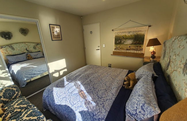 Lyttelton Boatique House - Photo 21