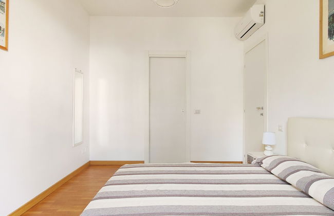 Modern Flat - via Crimea 25 - Foto 6