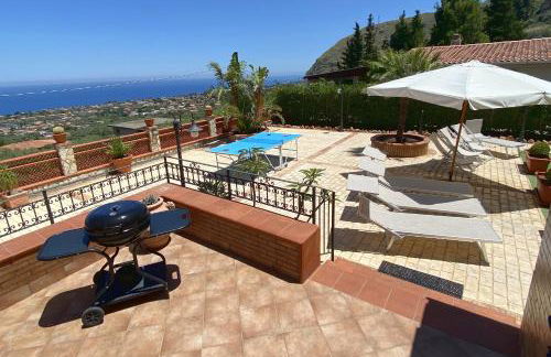 Villa Belvedere di Altavilla with Pool and Near The Sea - Foto 7