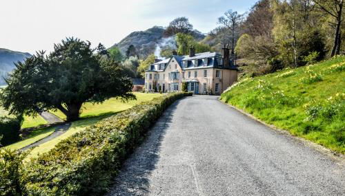 The Old House, Llwyn Madoc - Foto 4, Garden view
