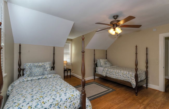 Pool Near Fort Moore Our White House - Foto 4