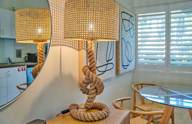 Julians Apartments - Photo 9