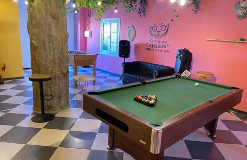 Apartamento temático con Sala de Juegos - Prime Video! - Foto 5