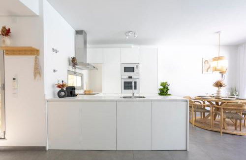 Stylish 3-Bedroom Villa Haven with a Private Pool - Foto 9