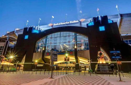 Charming 1BR Condo - Full Kitchen - Uptown Living - Foto 3