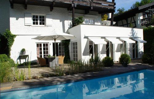 Landhaus am Plattenbichl - Luxus Apartment mit Pool und Sauna - im Sommer Bergbahn inklusive - Photo 1