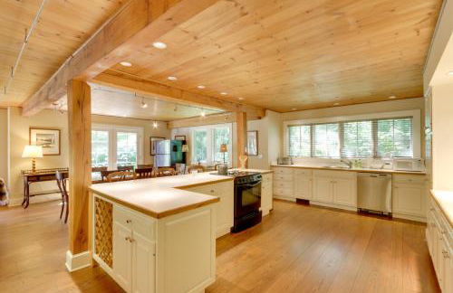 Stunning Warren Lakefront Home Deck, Grill, Sauna - Foto 6