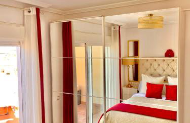 ÁTICO DELUXE entre CENTRO y PLAYA Salinas con TERRAZA, WIFI, PISCINA climatizada, GYM, SAUNA y GARAJE -Smart TV - Foto 4